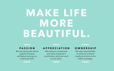 Schriftzug des DOUGLAS Group Purpose "Make Life More Beautiful"